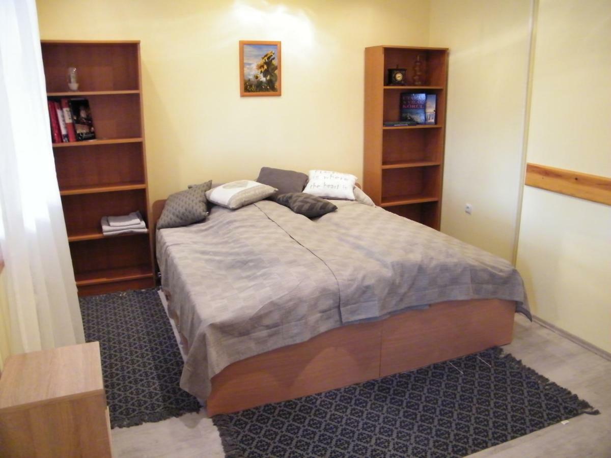 Pal Utcai Apartman Miskolc Eksteriør billede